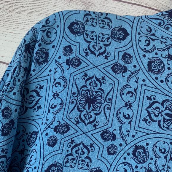 Ruby Ribbon Blue Floral Cardigan or Wrap Top Ruffle Sleeve Size Medium - Picture 12 of 13